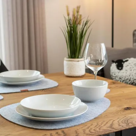 Luettje Steern 5 Sterne Apartment Hage