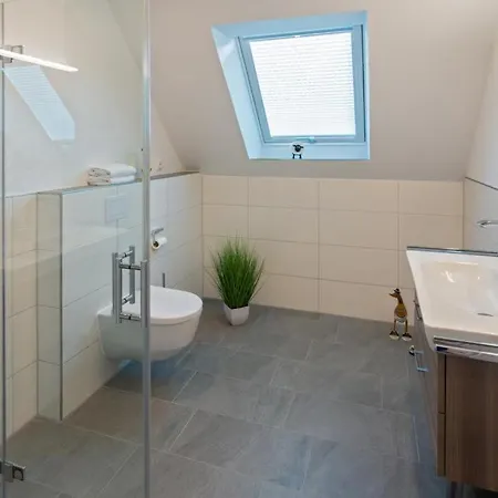 Luettje Steern 5 Sterne Apartment Hage
